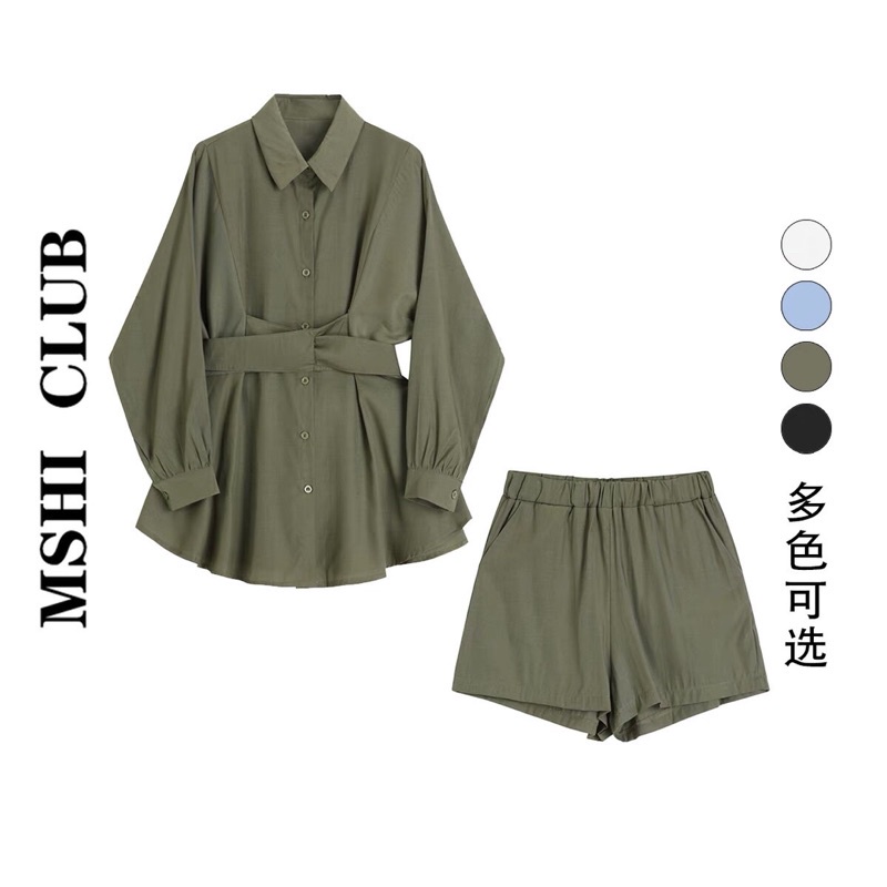 Bộ nữ màu xanh gồm: áo nữ kiểu giấu quần + quần short lưng thun