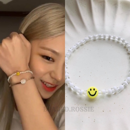 Vòng tay hạt cườm phong cách Hàn Quốc Inspired Yeji-Itzy