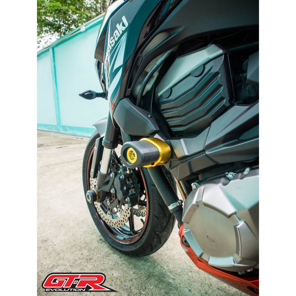 Chống đổ giữa GTR Z800