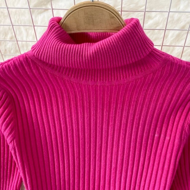 Đầm len cổ lọ tay dài dáng xòe