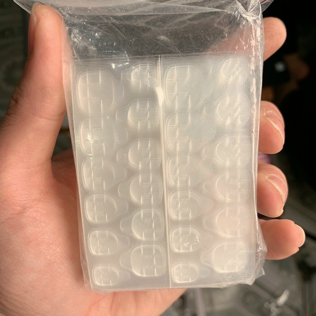 Băng Keo Dán Móng Tay Giả 24 Cái Nail Sticker, Hai Mặt Siêu Tiện Lợi - manh219