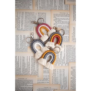 Móc khóa chìa khóa macrame hình cầu vồng - 5cm