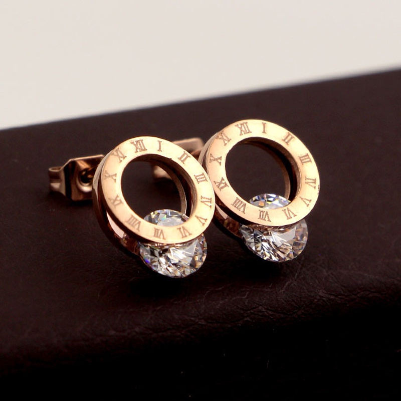 Đôi Khuyên Tai Trang Trí Hoa Và Chữ Cái Đính Ngọc Trai Thời Trang Cho Nữ