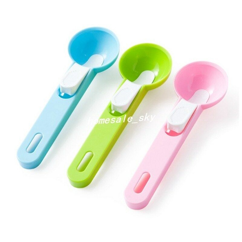 1 Muỗng Nhựa Múc Kem/Trái Cây Hình Cầu Màu Sắc Ngọt Ngào