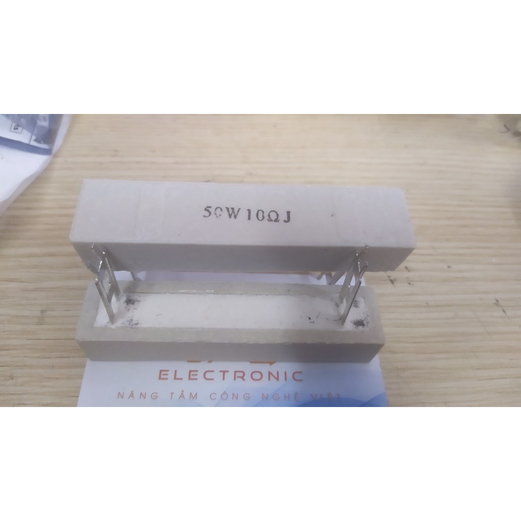 Điện trở sứ 10R 50w G6-T4