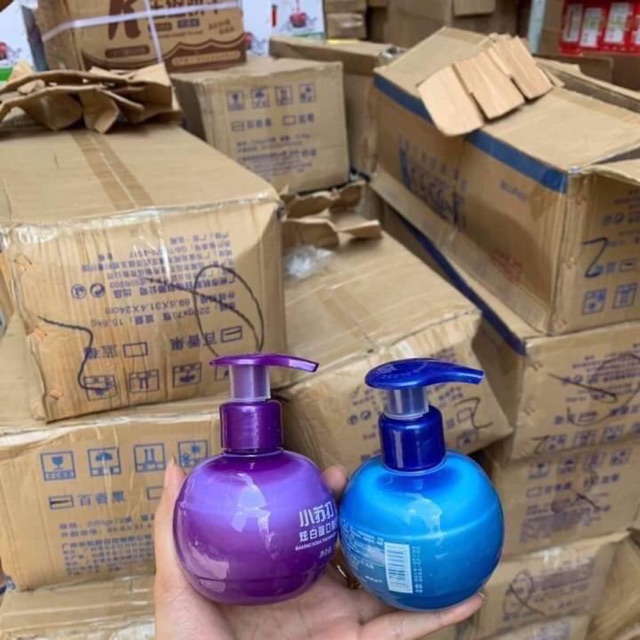 Bột tẩy trắng răng