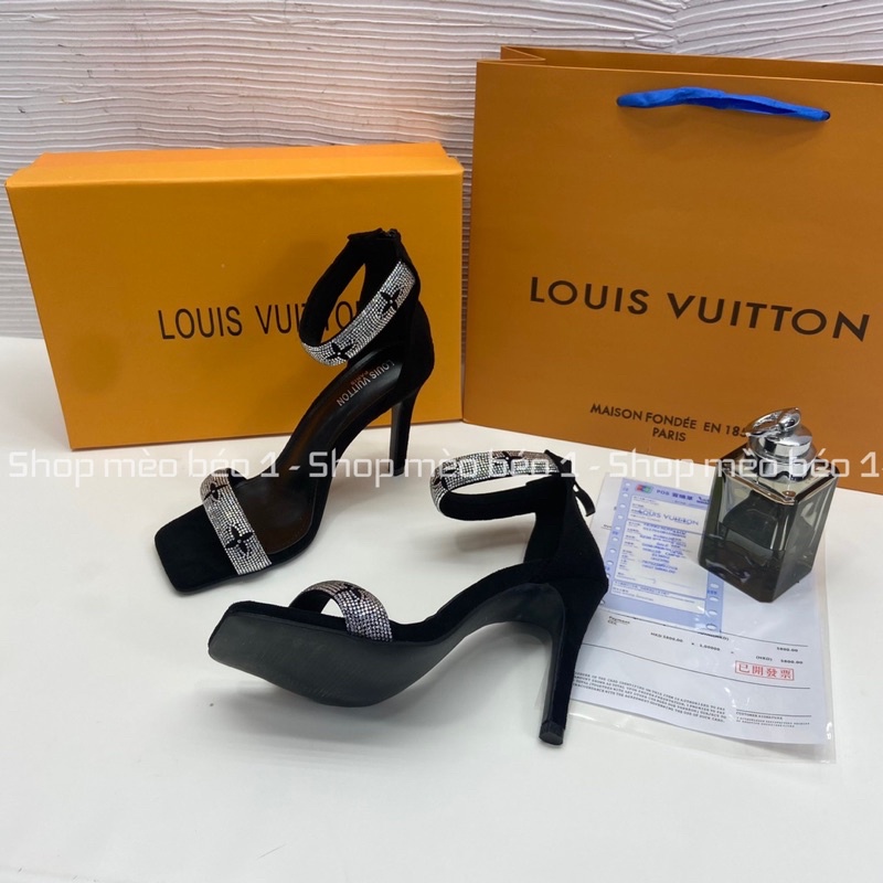 Sandal vs quai đá ngang gót nhọn khoá sau fullbox