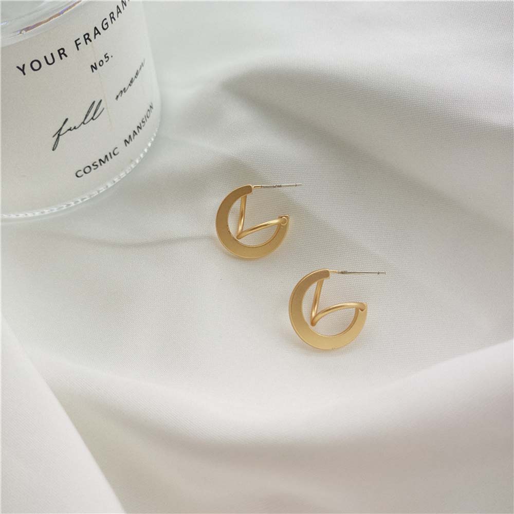 Hoa Tai Dáng Dài Thiết Kế Hình Học Sáng Tạo Cho Nữ