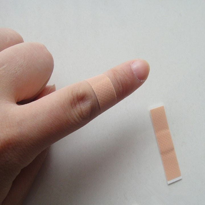 HCM - Combo 10 miếng băng keo cá nhân mini tiện lợi bỏ túi xách mang du lịch