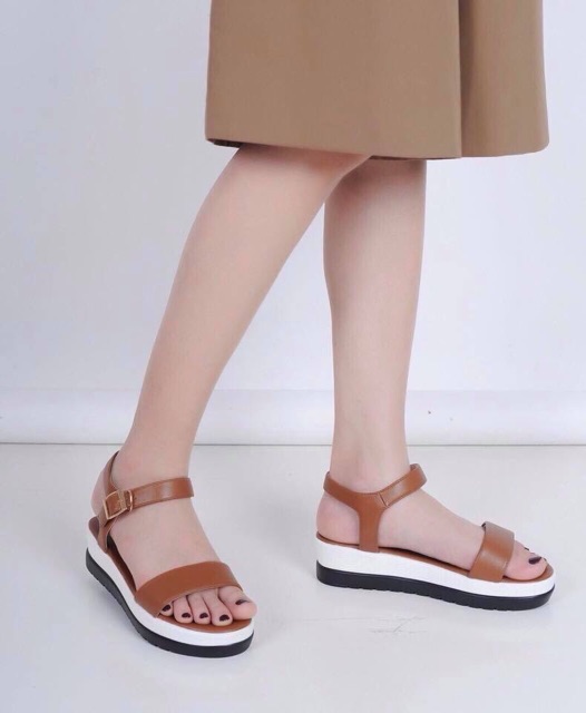 SANDAN QUAI NGANG ĐẾ 3P