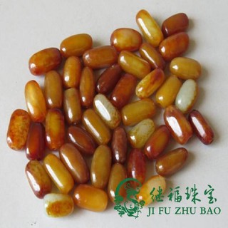 Chuỗi Hạt Ngọc Bích Đỏ Làm Vòng Cổ