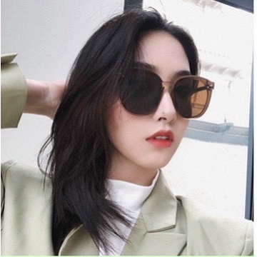 kính mát thời trang nữ phong cách FLU444