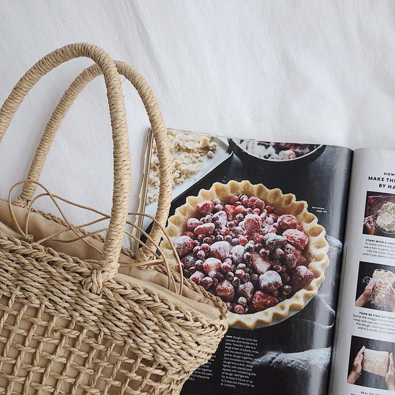 Túi xách đan rơm phong cách tự nhiên hợp thời trang cho nữ