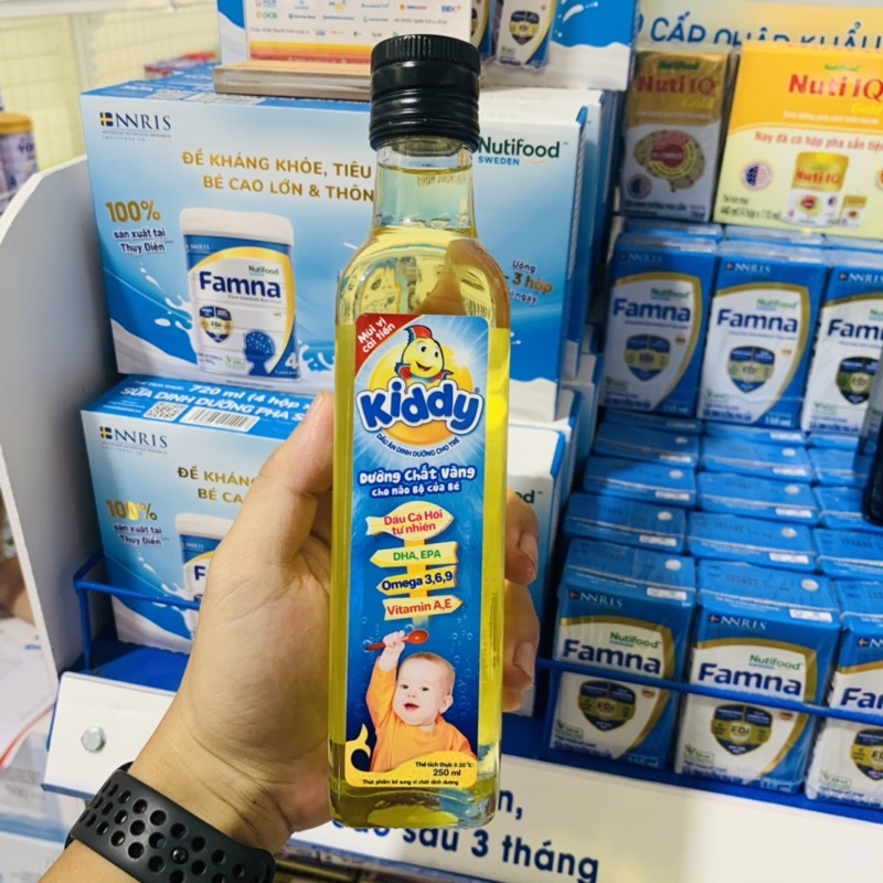 Dầu dinh dưỡng Kiddy 250ml cho trẻ (Olive và Cá hồi)