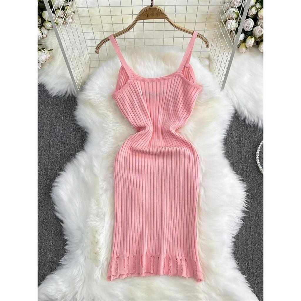 Đầm Dệt Kim Hai Dây Cổ Vuông Ôm Dáng Gợi Cảm Và Tinh Khiết Giáng Sinh Trình Diễn Chiều Cao Và Giảm Béo Cho Nữ