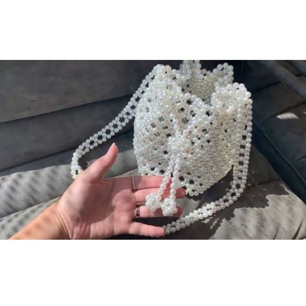 Túi xách hạt cườm giả ngọc trai phong cách