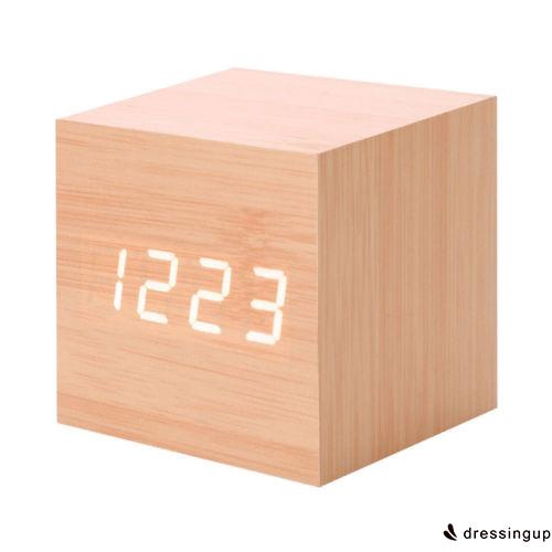 Đồng hồ báo thức để bàn có đèn LED kĩ thuật số