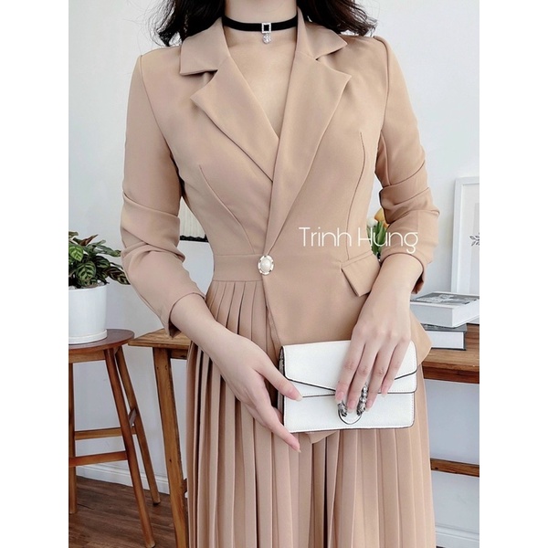 VÁY DẬP LI CỔ VEST