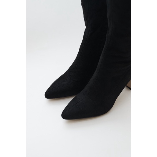 9792 - ATHENA THING HIGH BOOTS