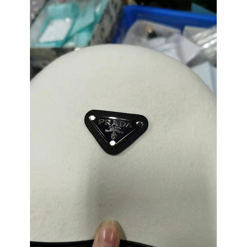 Mũ Tai Bèo Màu Trơn Thiết Kế Đơn Giản Phong Cách Retro Anh Quốc