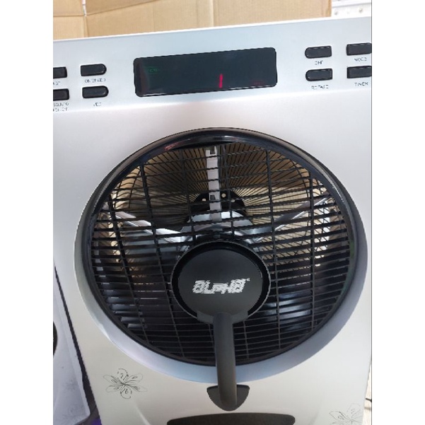 Quạt làm mát hàng công ty chất lượng AF1604