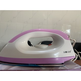 BÀN ỦI / BÀN LÀ ĐIỆN HAEGER HG-1260