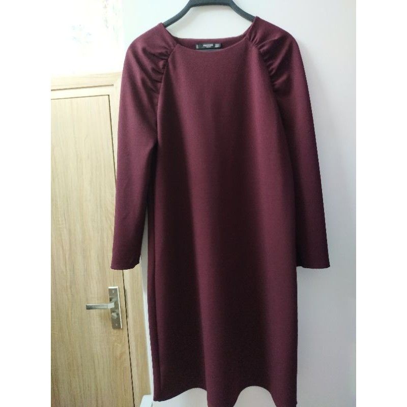 Đầm nhún vai basic Mango sz XS S