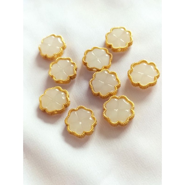 Charm nepal cỏ 4 lá may mắn tài lộc bền mic vòng tay vòng trầm ý nghĩa