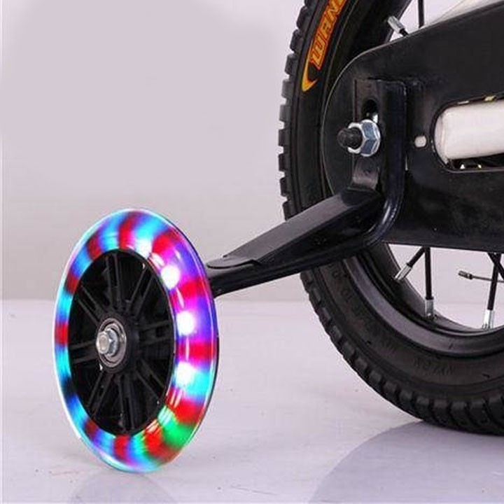 Bộ 02 Bánh Phụ Xe Đạp Trẻ Em Có Đèn Led giá tốt