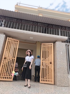 Chân váy xếp ly
