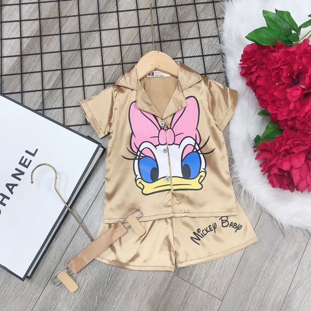 SIZE 20-30kg: Bộ pijama lụa Vịt Dolnal đáng yêu cho bé gái - BLVD