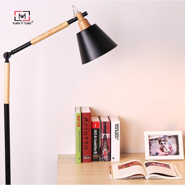 Đèn sàn đứng bắc âu khung sắt phối gỗ trang trí phòng khách phòng ngủ thương MW FURNITURE