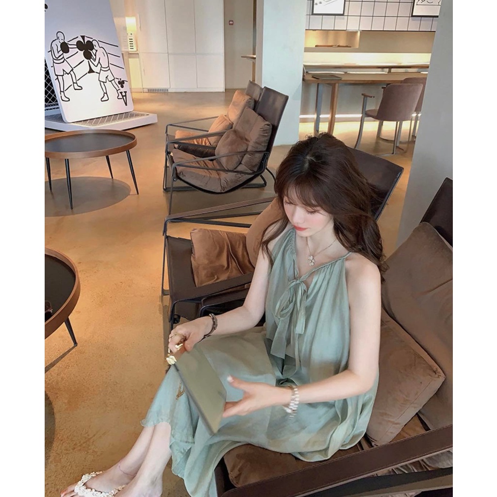 Đầm Maxi Dáng Suông Siêu Tiên Cho Nữ Trong Kỳ Nghỉ Dưỡng Cùng Bạn Bè