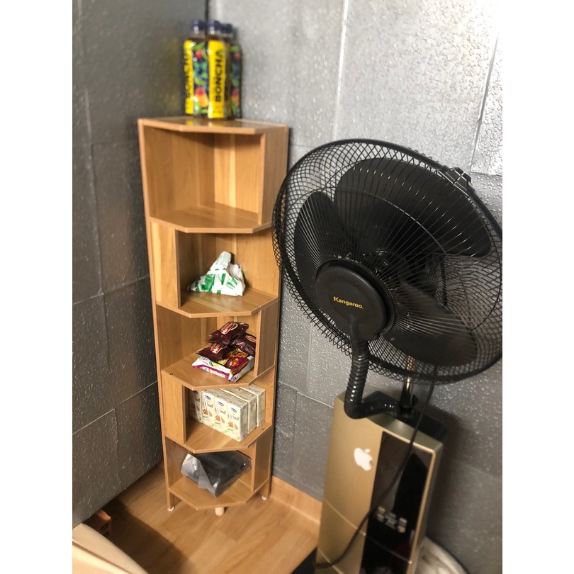 Ảnh thât - Kệ Để Góc Tường, Kệ Sách Hình Tam Giác 4 Tầng Cực Tiện Ích, Kiểu Dáng Tinh Tế, Màu Sắc Trang Nhã