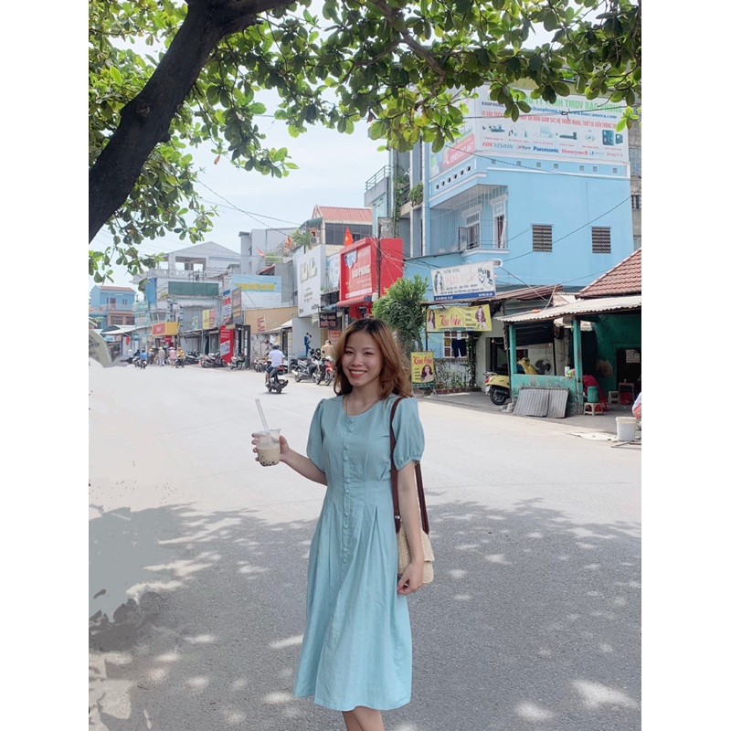 Đầm linen tưng khuy bọc