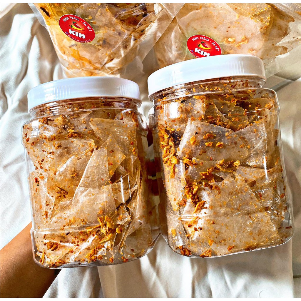 Bánh tráng tỏi phi đóng hộp