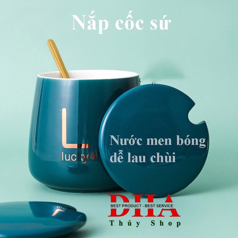 CỐC SỨ UỐNG TRÀ, CÀ PHỀ CÓ NẮP ĐẬY, KÈM THÌA VÀNG. SẢN PHẨM CAO CẤP CHO DÂN CÔNG SỞ VĂN PHÒNG.
