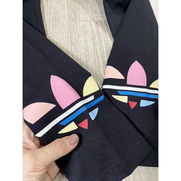 Áo nỉ Adids, Hoodi Adidas Originals adicolor cropped hoodie in black