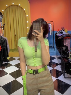 2101 - Áo croptop khuy bấm trước