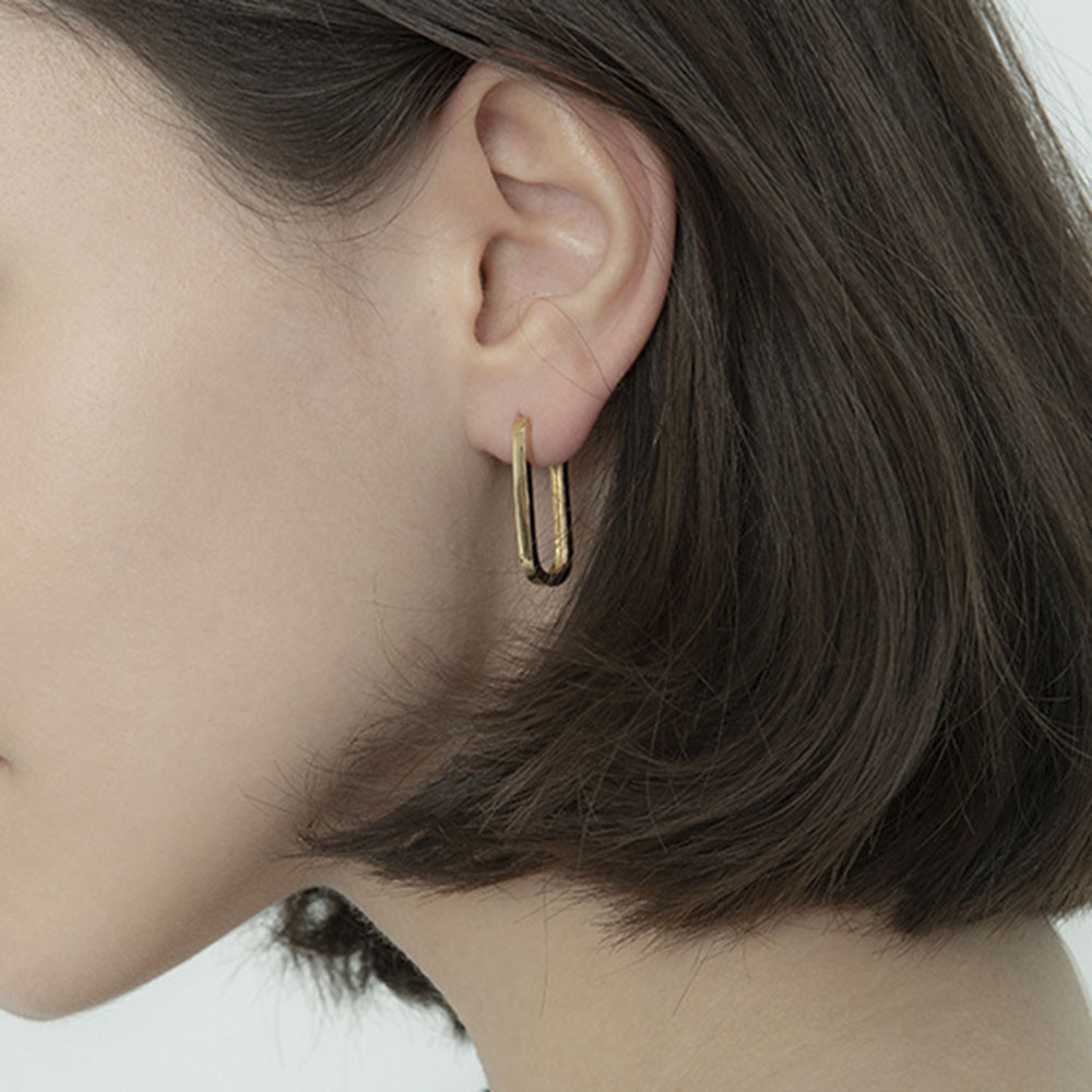Đôi Khuyên Tai Đồng Mạ  Vàng Phong Cách Retro Thời Trang Cho Phụ Nữ