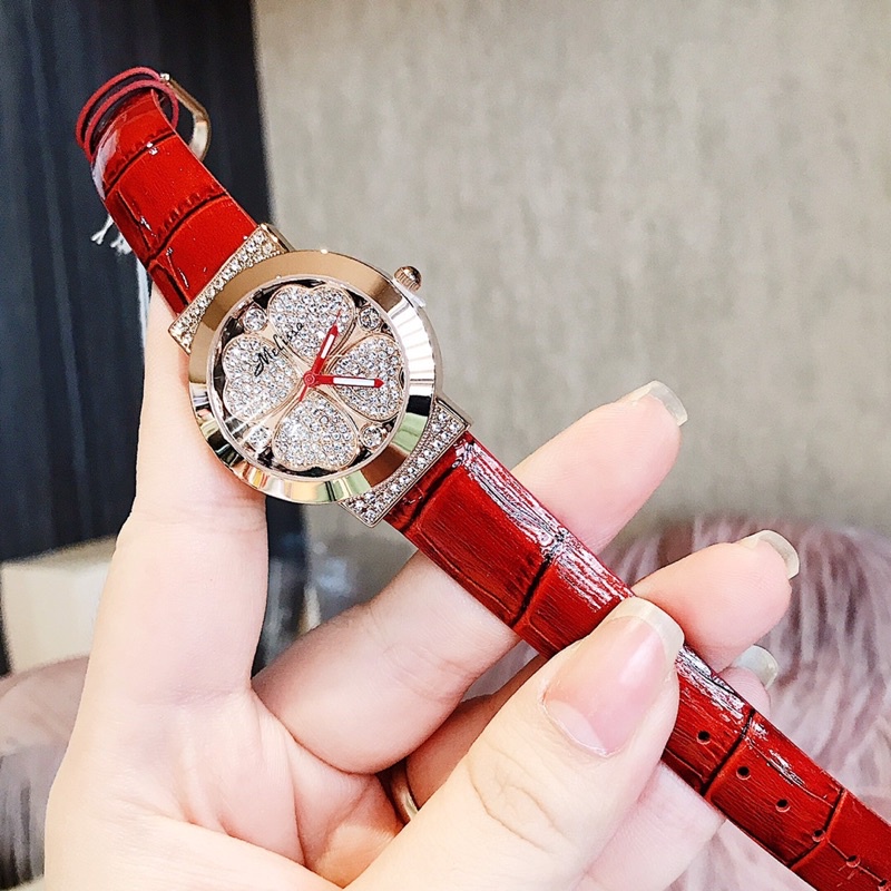 Set Đồng hồ nữ MELISSA gồm dây chuyền và lắc tay rút .