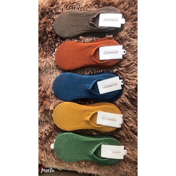 SÉT 10 ĐÔI TẤT HÀI GÂN NỮ SIÊU ĐẸP - BUYTOP.VN