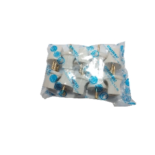 Phích cắm điện Ominsu P15