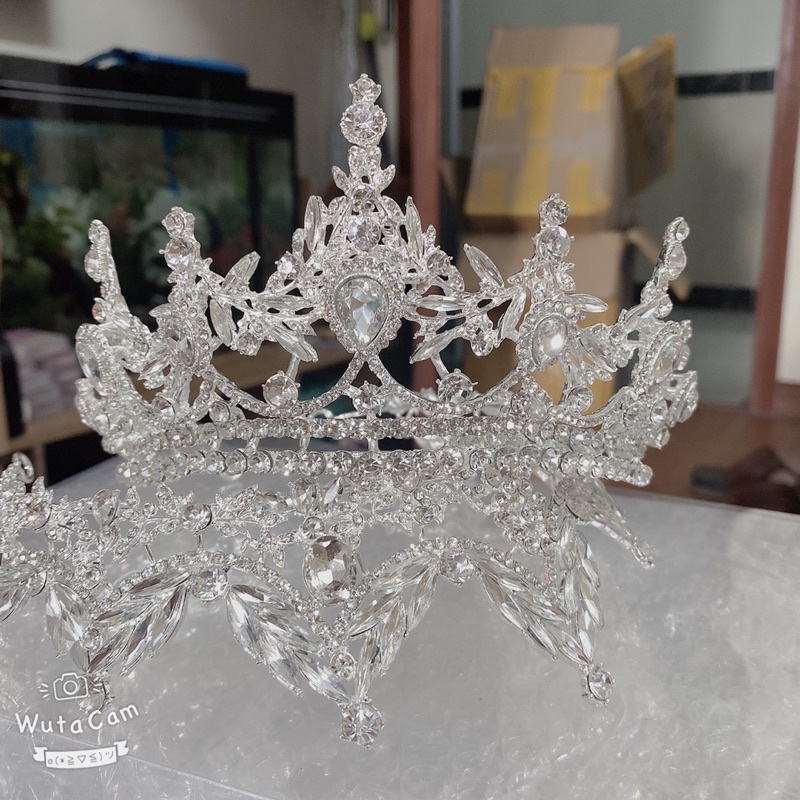 Vương miện cô dâu