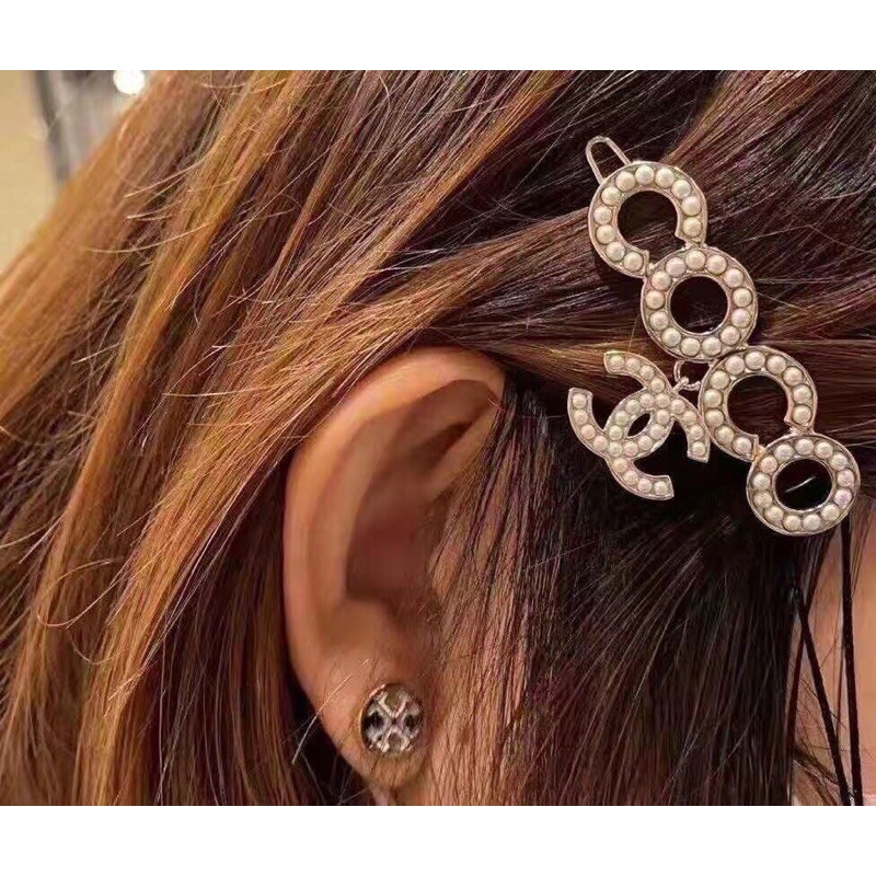 kẹp tóc chanel  thương hiệu sang chảnh