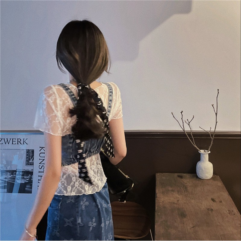 Áo jeans denim nữ hai dây body  dáng ngắn