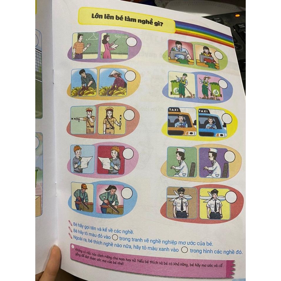 Sách - Giáo dục giới bình đằng giới và quyền trẻ em dành cho trẻ 5-6 tuổi