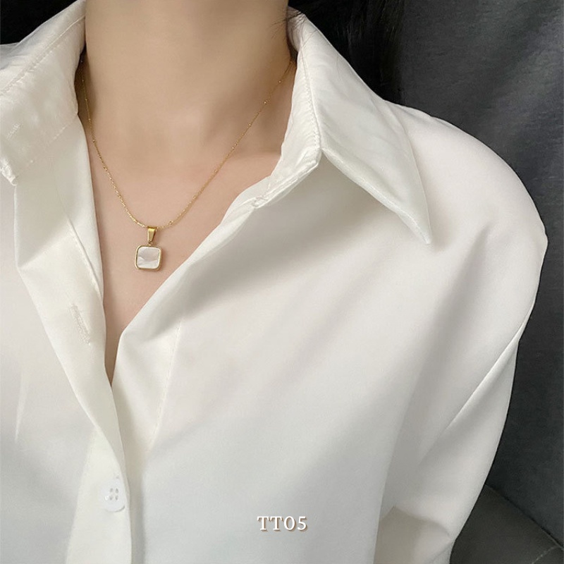 [KHÔNG ĐEN GỈ] Dây chuyền Titan mặt vuông trắng đen basic cá tính đơn giản - Mely TT05