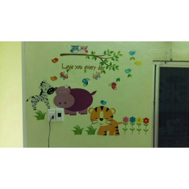 Decal dán tường hà mã tím cho bé