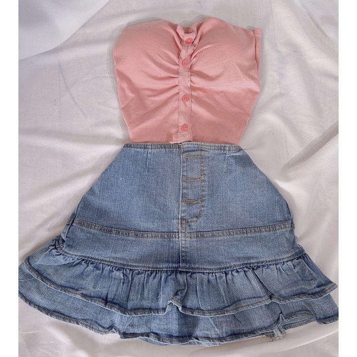 Set áo ống đính nút có mút ngực và chân váy jean tầng phối nút alohashop91